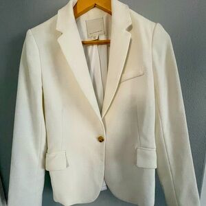Beautiful white jacket by Mercer & Madison